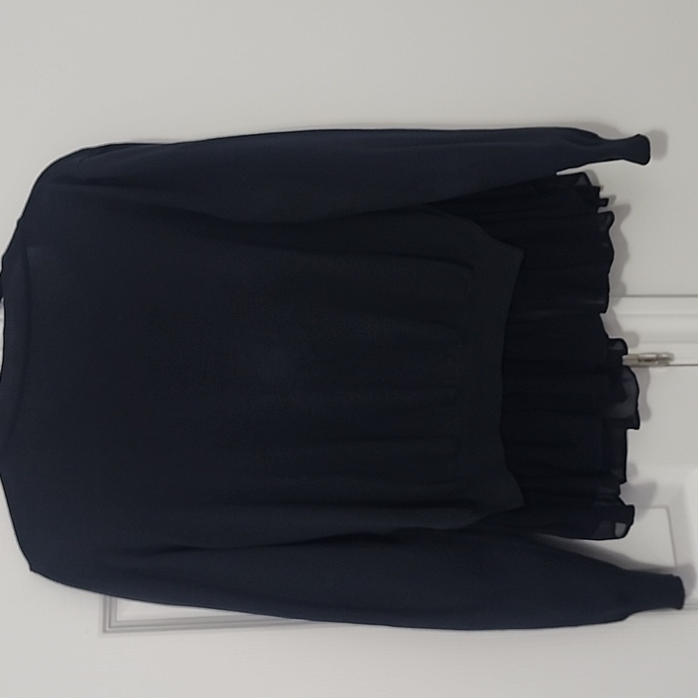 VICOLO Ruffle Cardigan Sweater - Picture 4 of 5